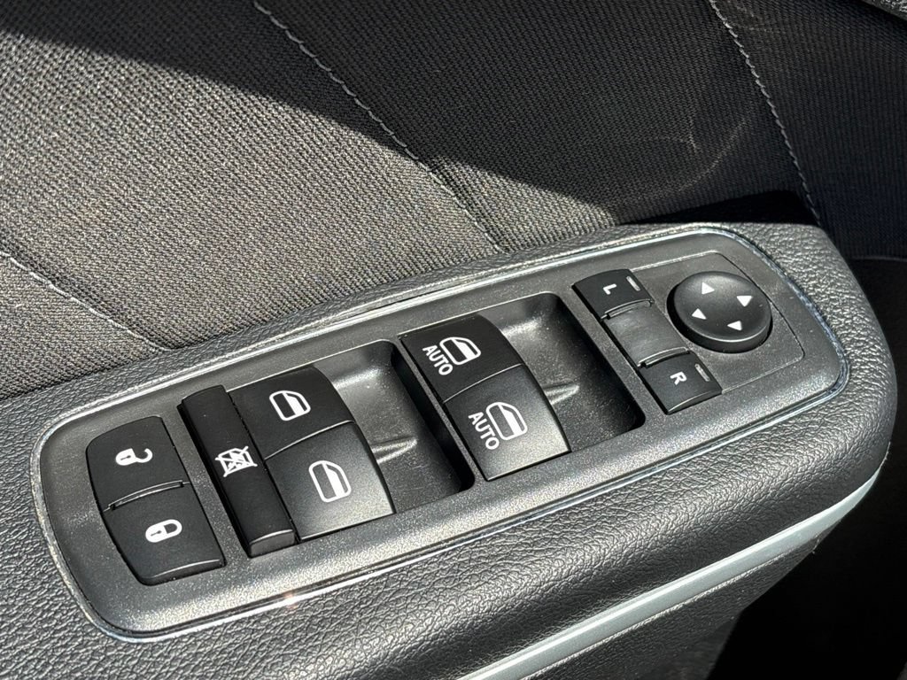 Used 2022 Dodge Charger GT RWD image 16