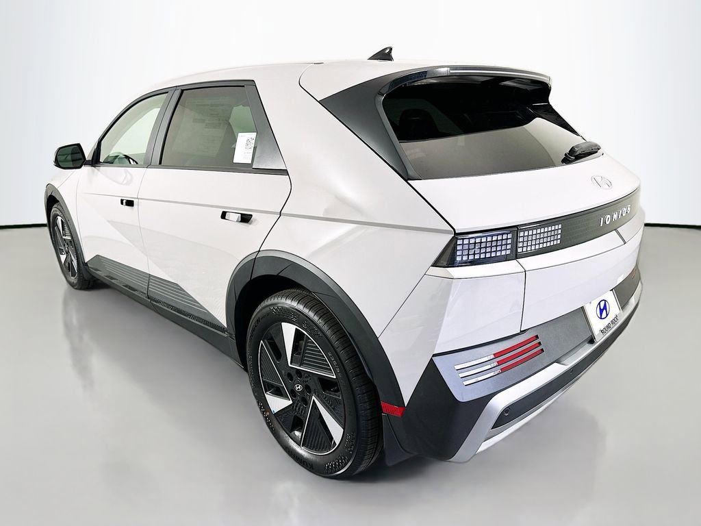 New 2026 Hyundai Ioniq 5 SEL RWD image 7