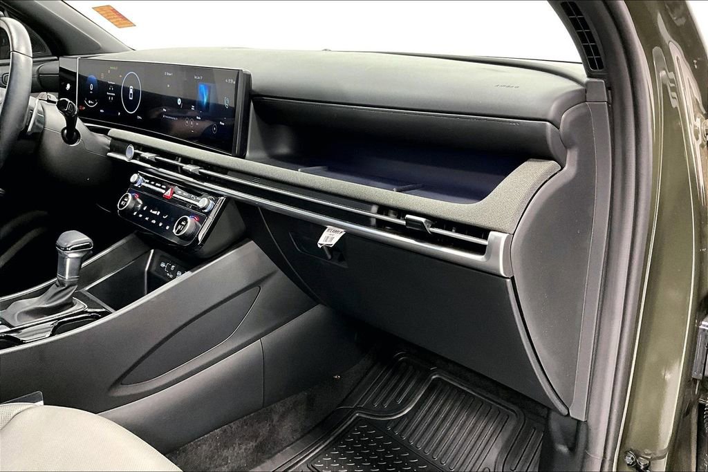 Used 2025 Hyundai Santa Cruz Limited image 19