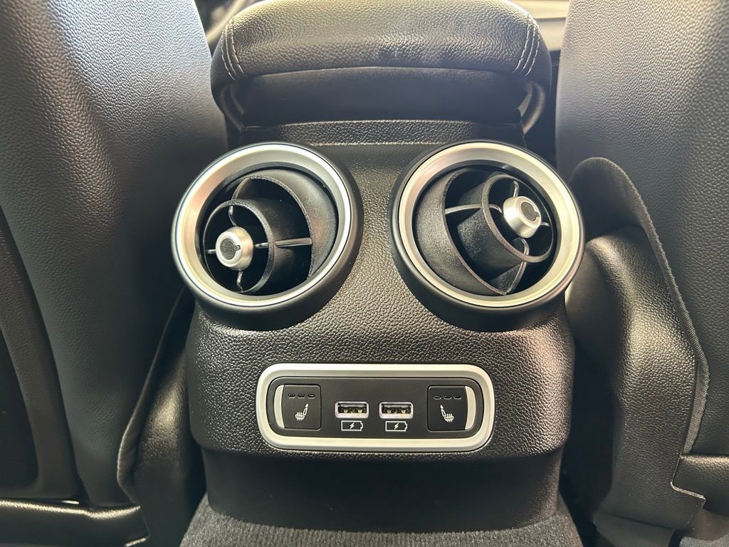 New 2025 Alfa Romeo Giulia w/ Driving Assist Package image 19