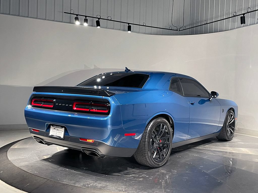 Used 2023 Dodge Challenger SRT Hellcat w/ Driver Convenience Group RWD image 6