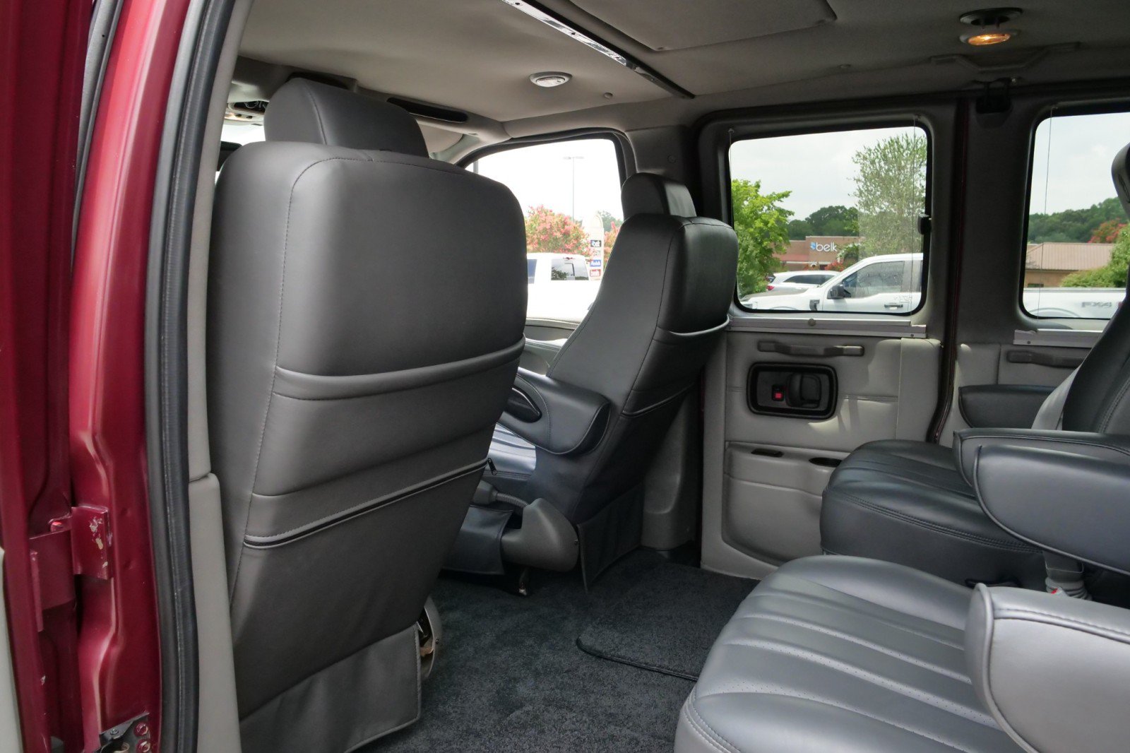 Used 2014 Chevrolet Express 1500 RWD image 27