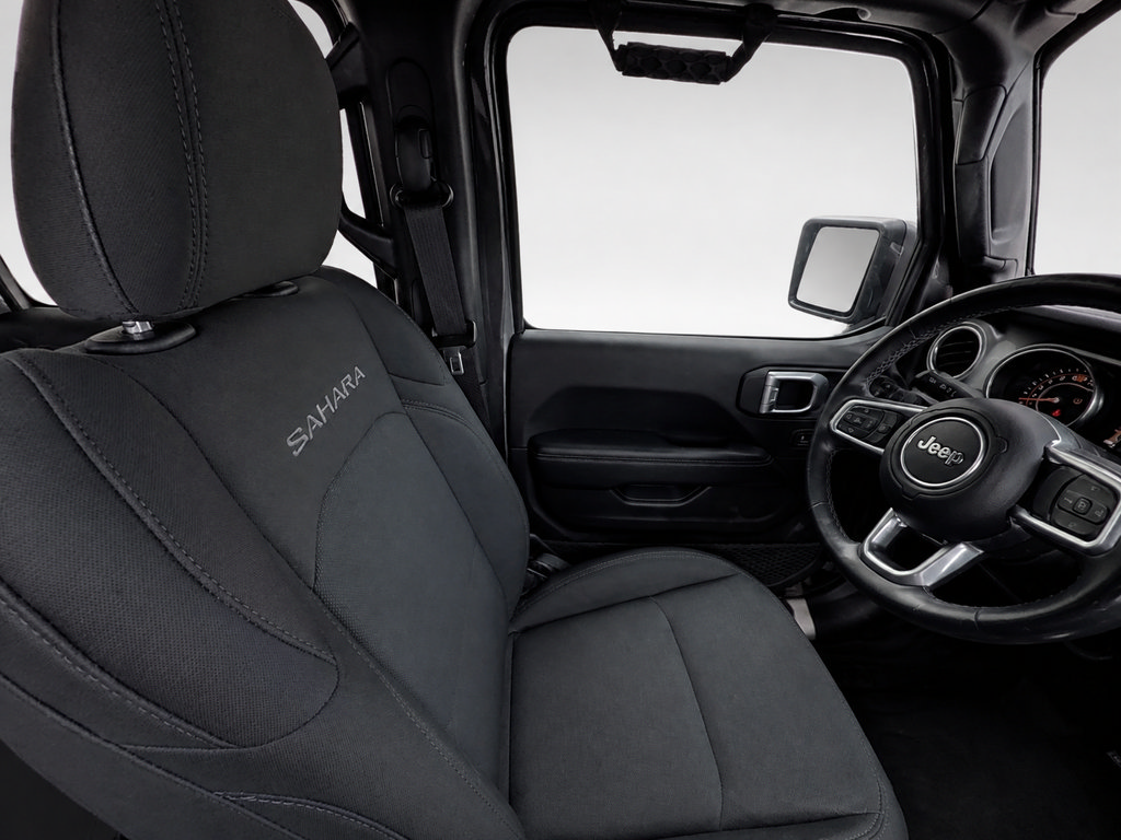 Used 2020 Jeep Wrangler Unlimited Sahara AWD/4WD image 12