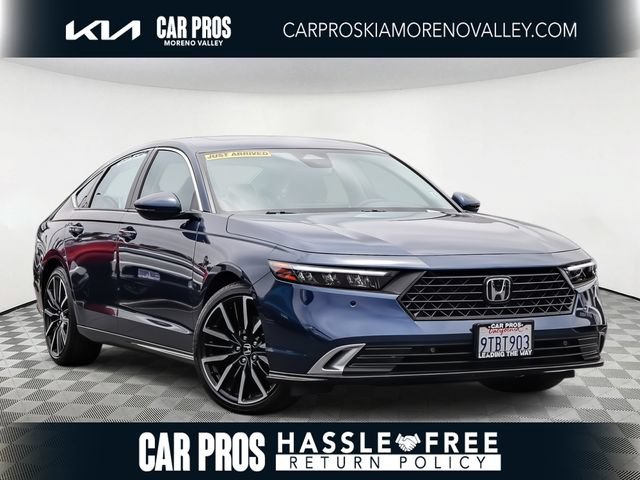 Used 2025 Honda Accord Touring image 1