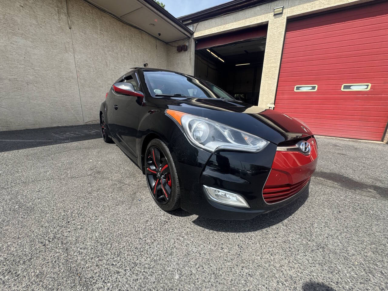 Used 2013 Hyundai Veloster w/ Style Pkg FWD image 10