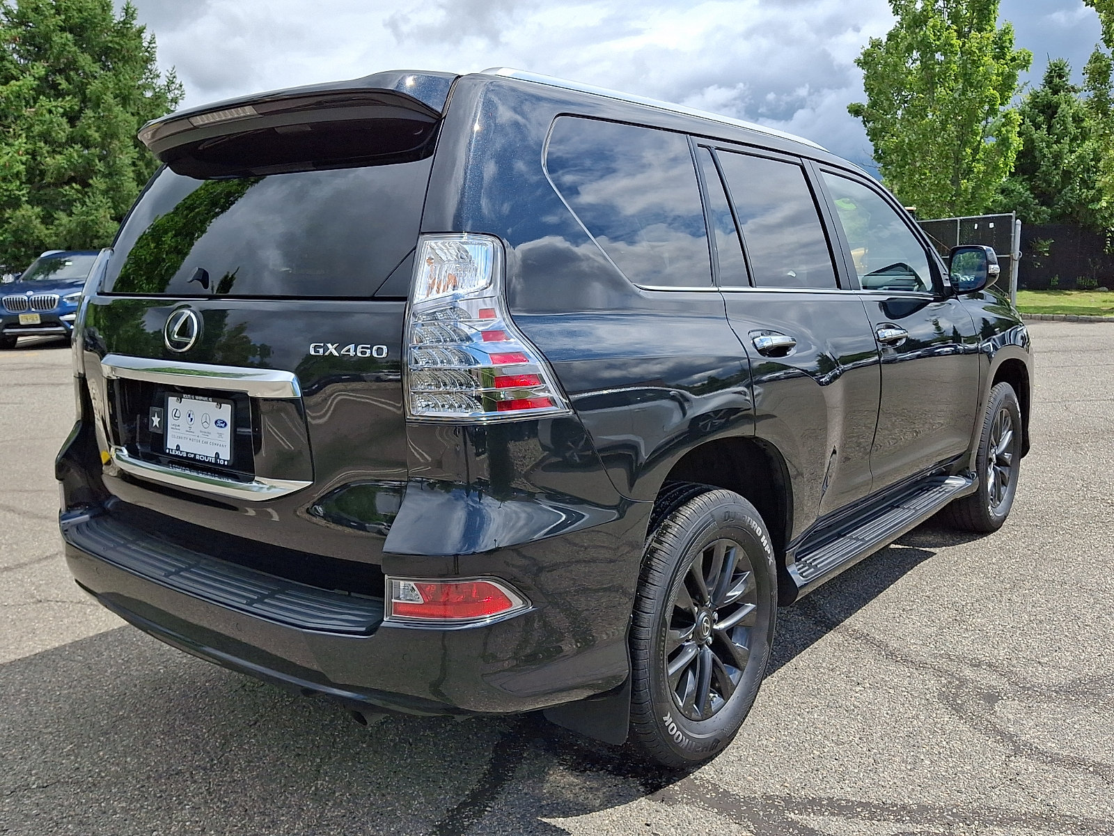 Certified 2023 Lexus GX 460 Premium w/ Premium Package AWD/4WD image 7
