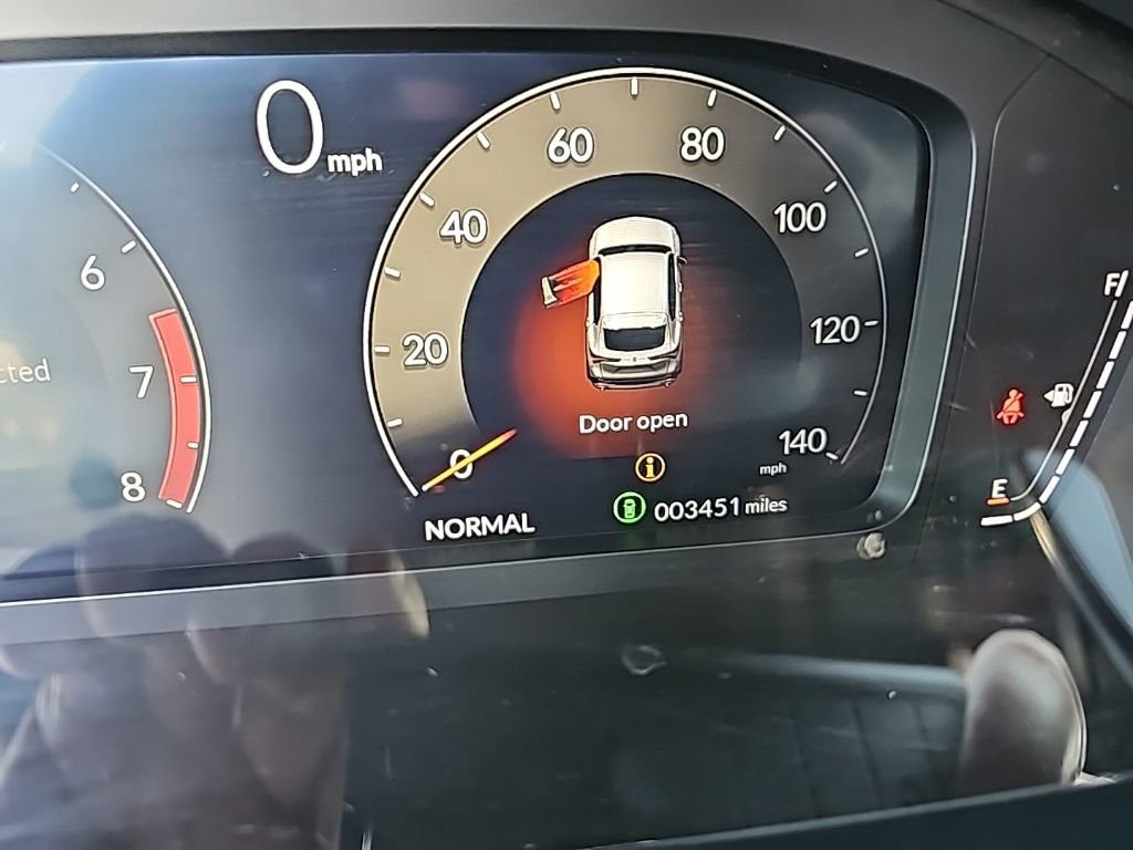 Used 2025 Acura ADX A-Spec image 15