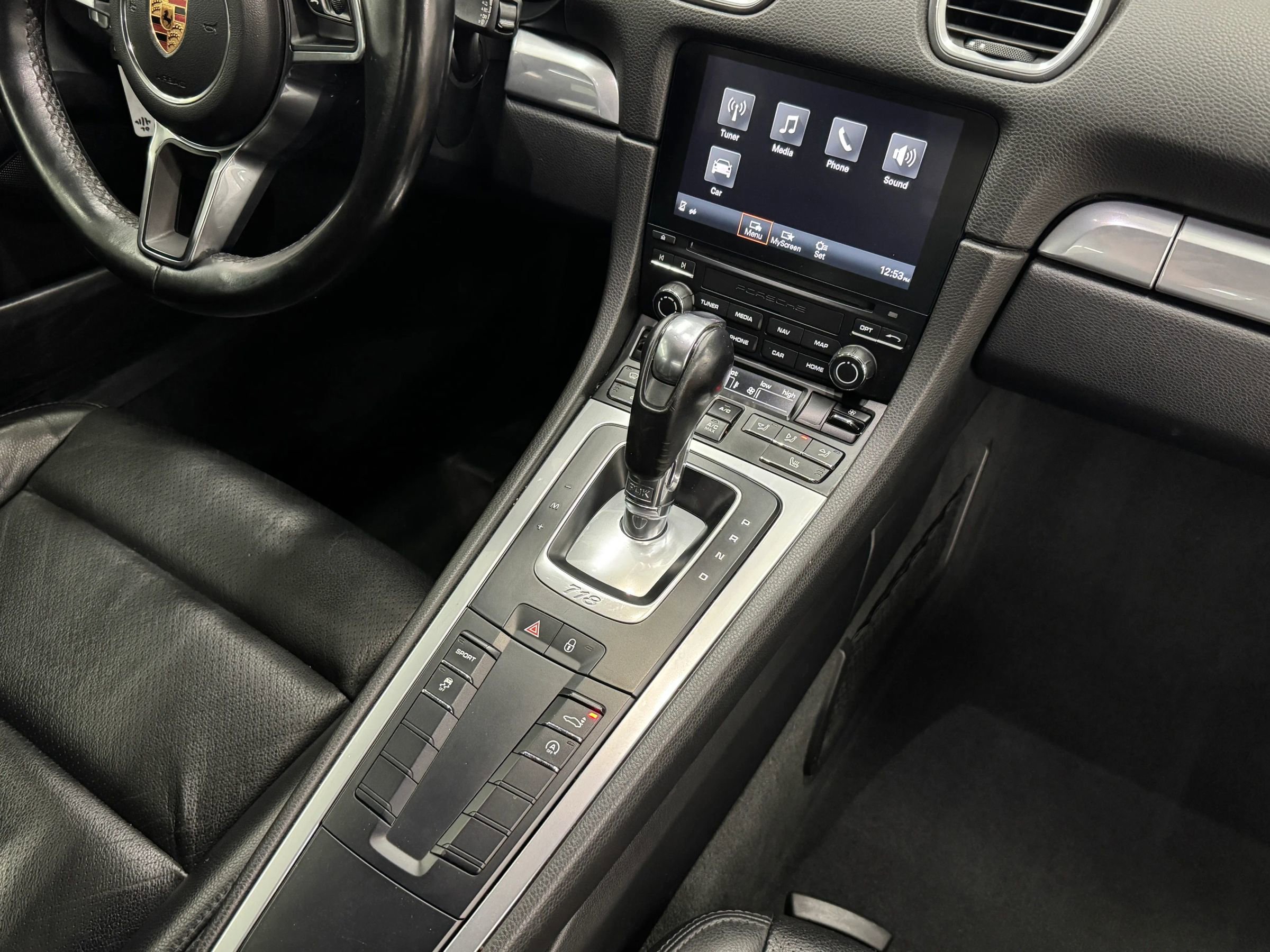 Used 2018 Porsche 718 Cayman RWD image 19