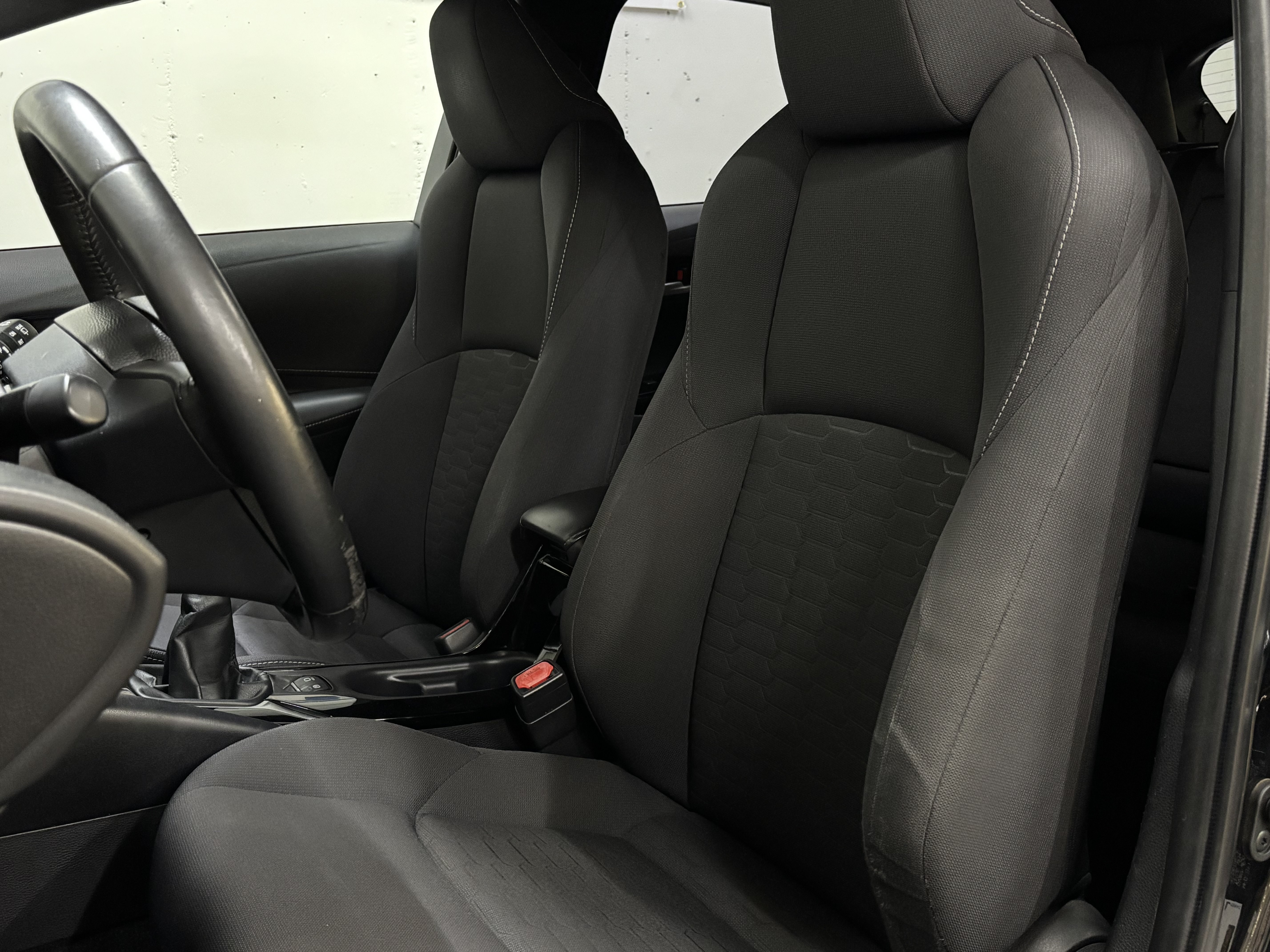 Used 2019 Toyota Corolla SE w/ Body Protection Package FWD image 15