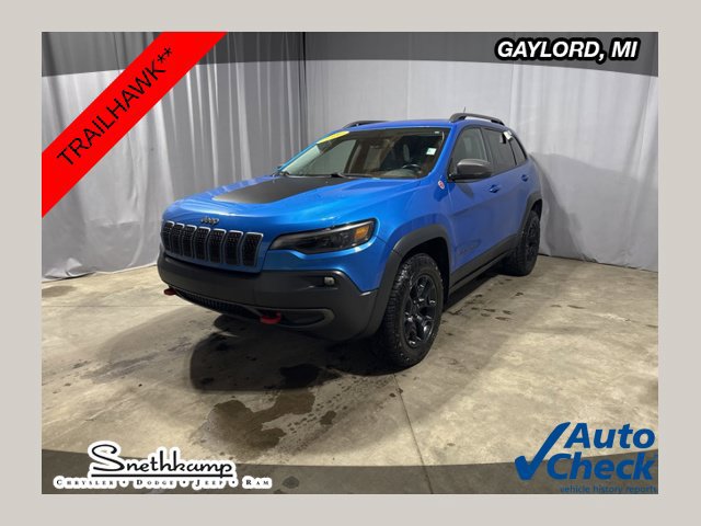 Used 2020 Jeep Cherokee Trailhawk w/ Comfort/Convenience Group AWD/4WD image 1