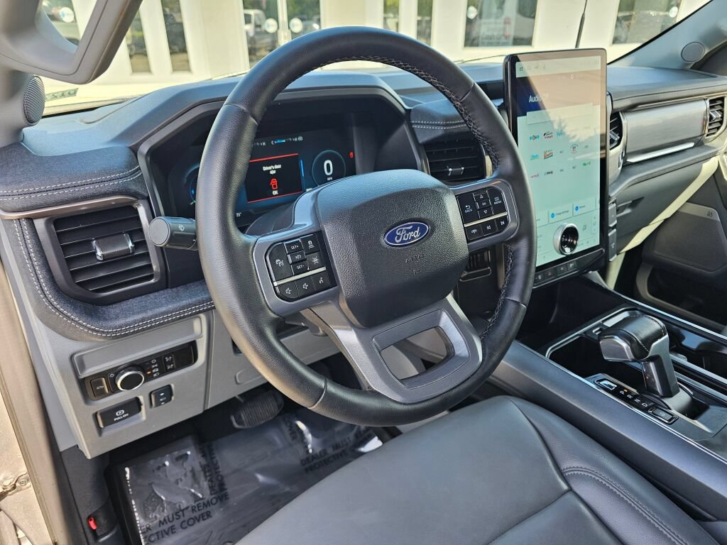 Used 2025 Ford F150 Lightning Flash AWD/4WD image 23