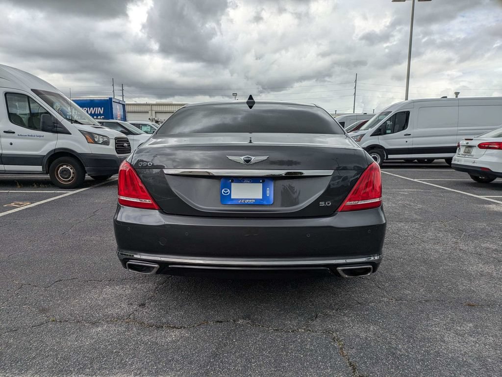 Used 2019 Genesis G90 5.0 Ultimate RWD image 5