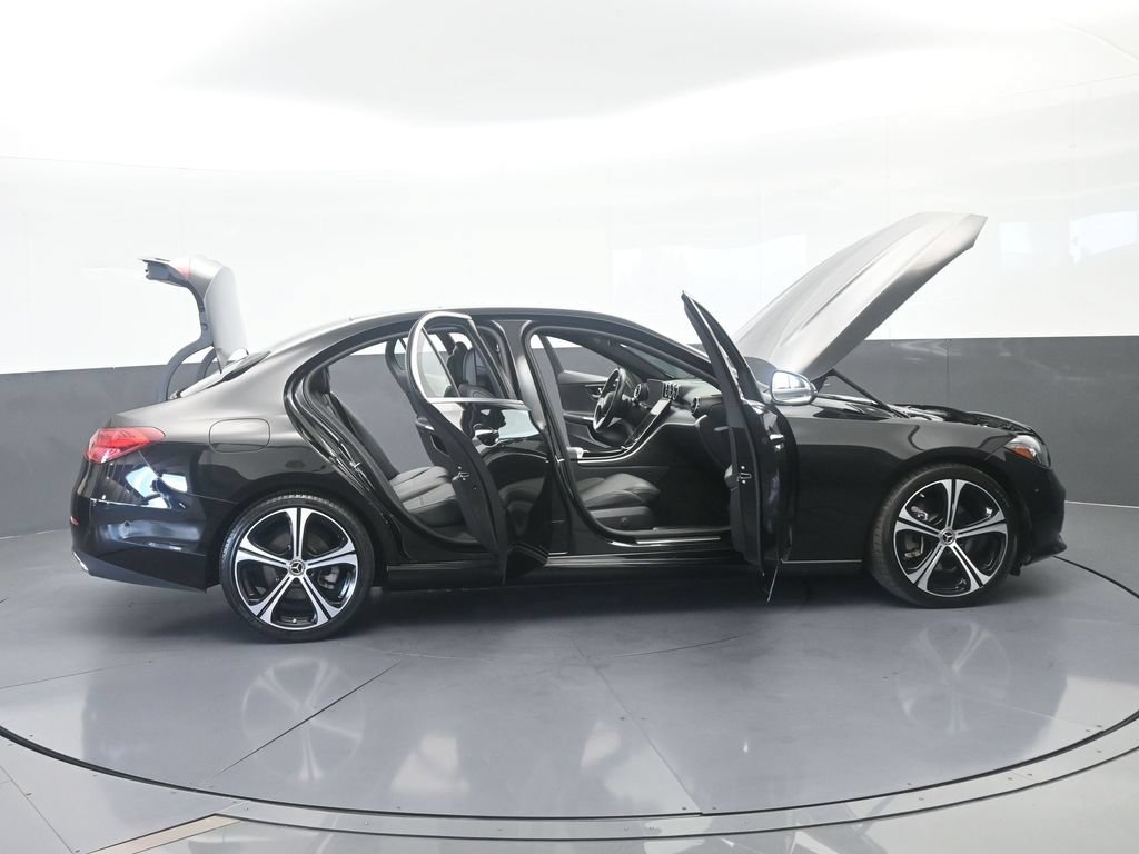 Used 2025 Mercedes-Benz C 300 Sedan image 76