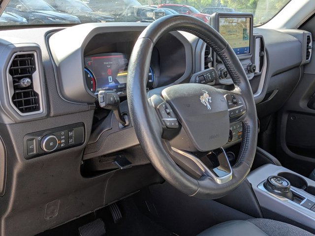 Used 2023 Ford Bronco Sport Outer Banks image 6