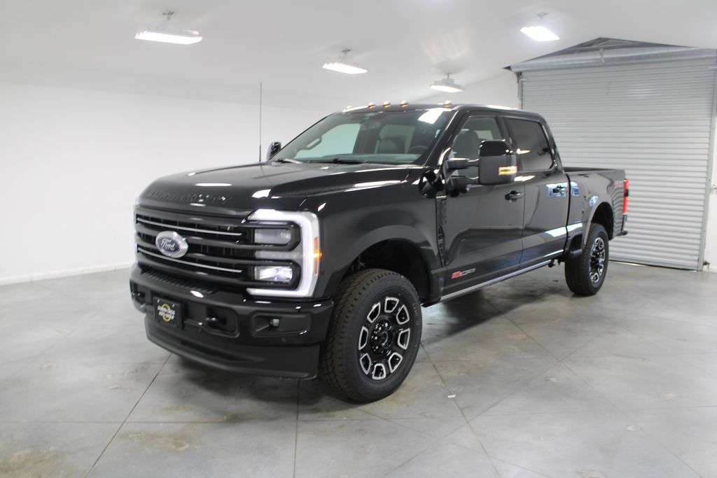 New 2026 Ford F350 Platinum image 3