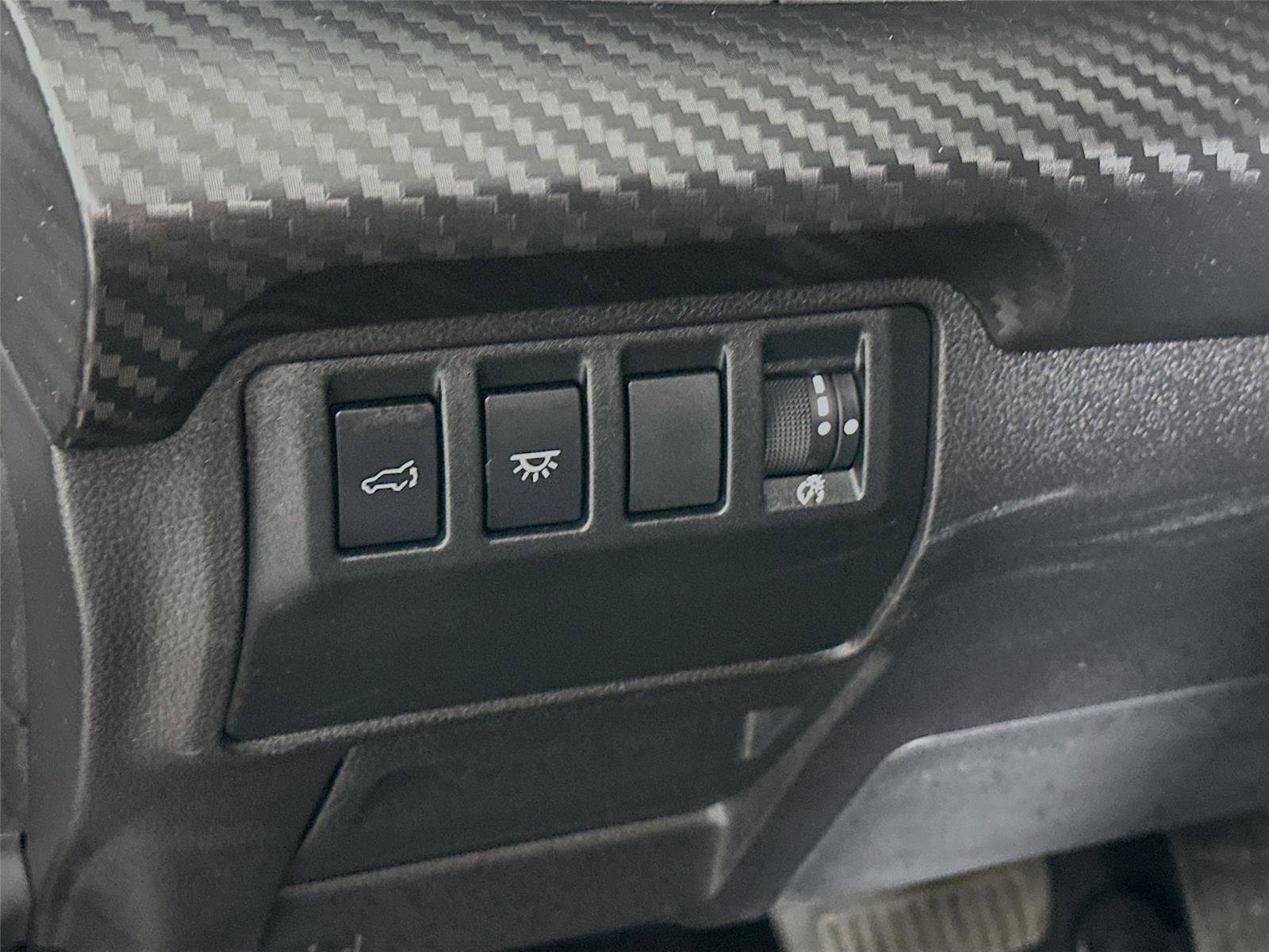 Used 2024 Subaru Ascent Premium w/ Convenience Package image 14