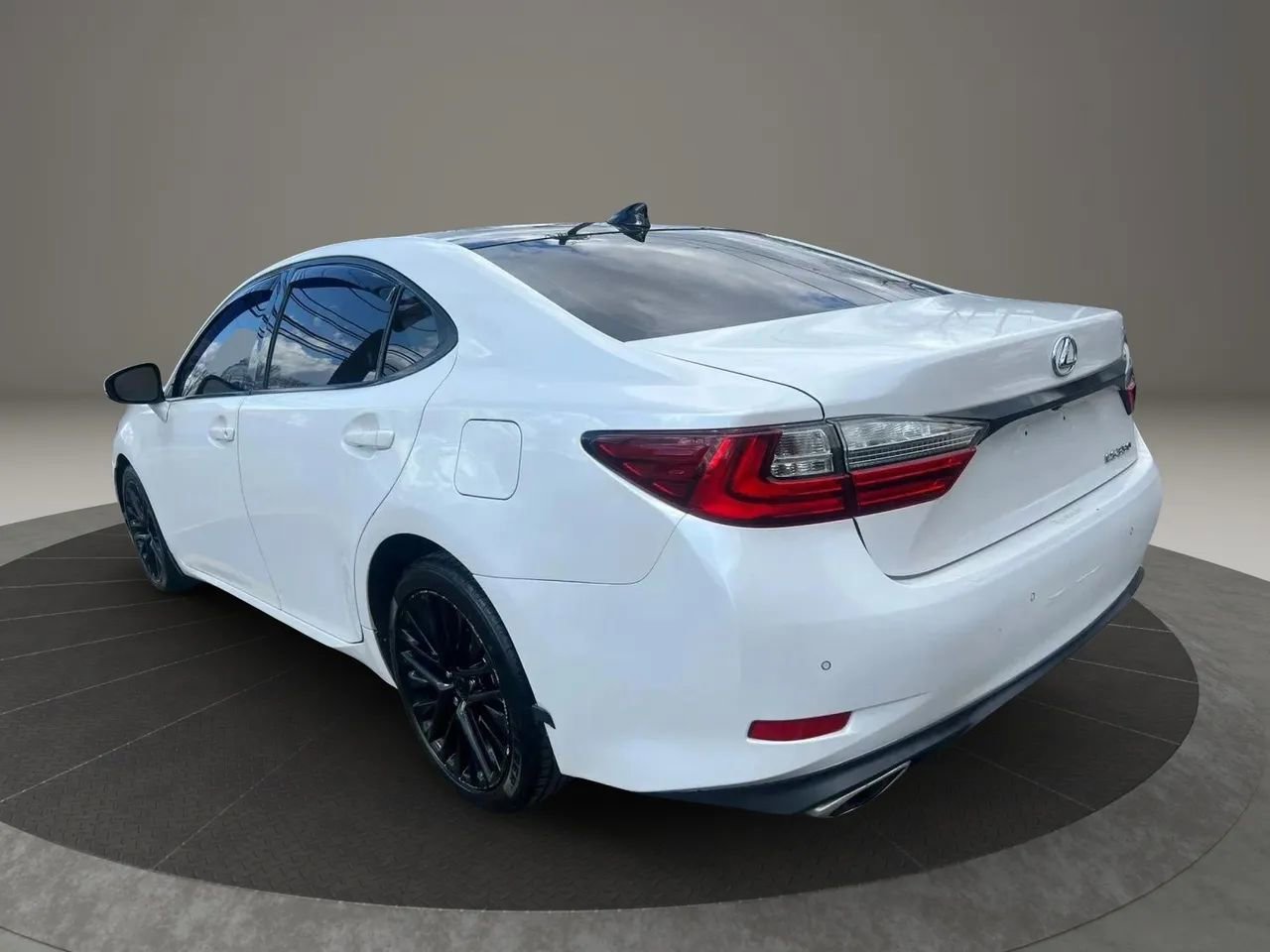 Used 2016 Lexus ES 350 FWD image 7