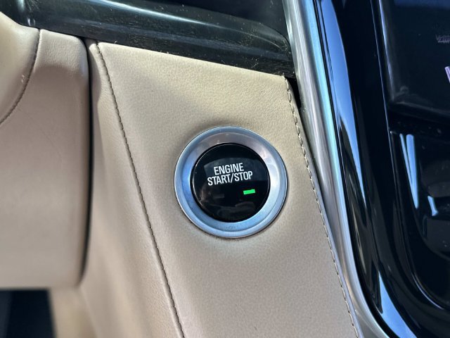 Certified 2019 Cadillac Escalade ESV Platinum AWD/4WD image 16