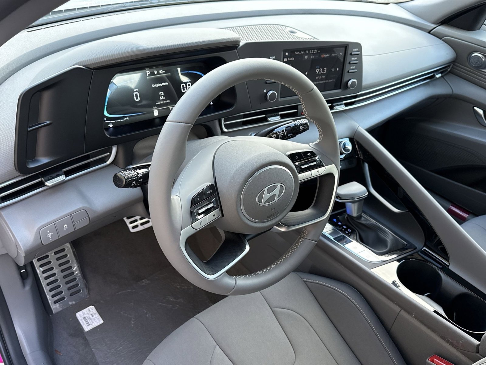 New 2026 Hyundai Elantra SEL Sport Premium FWD image 16