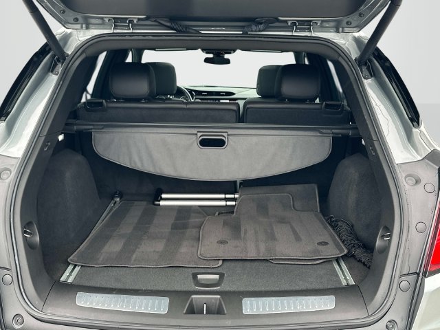 Certified 2023 Cadillac XT5 Premium Luxury AWD/4WD image 19