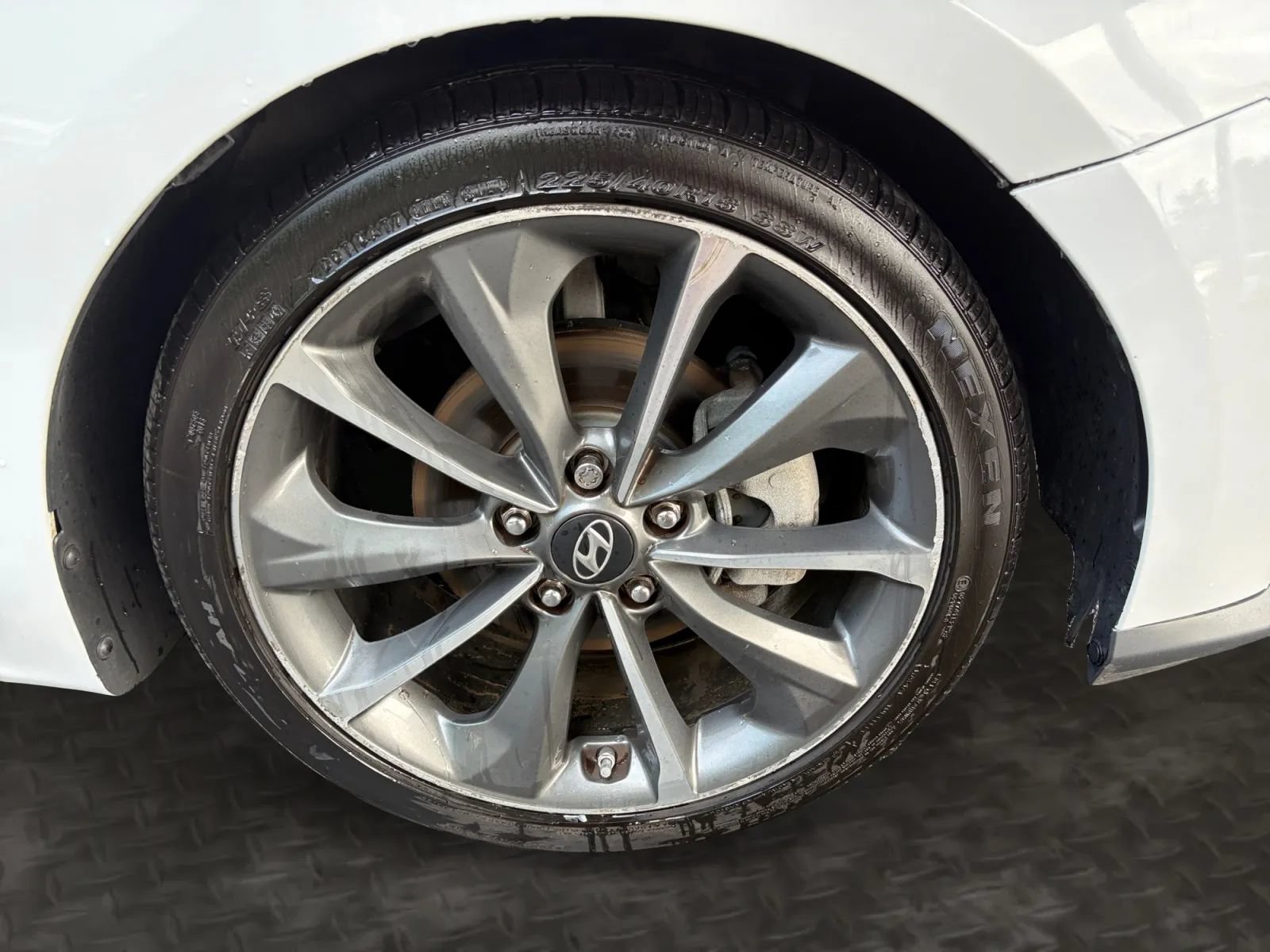 Used 2020 Hyundai Veloster 2.0 Premium FWD image 36