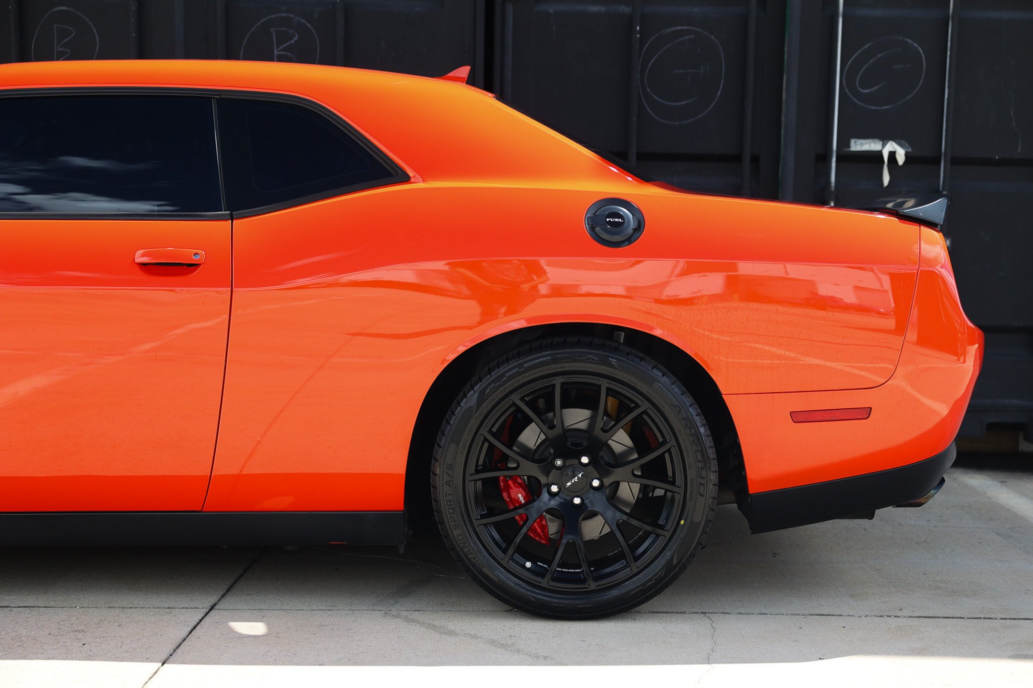 Used 2016 Dodge Challenger SRT Hellcat RWD image 28