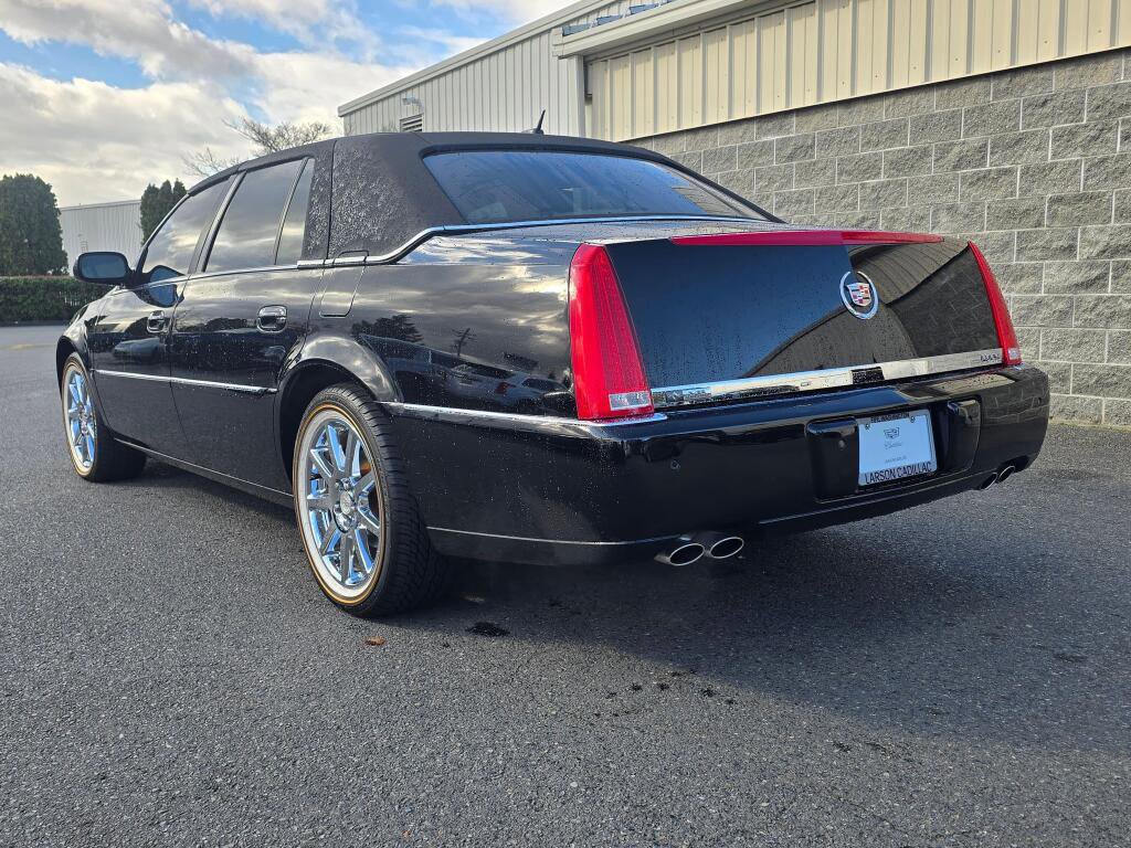 Used 2007 Cadillac DTS Performance image 4