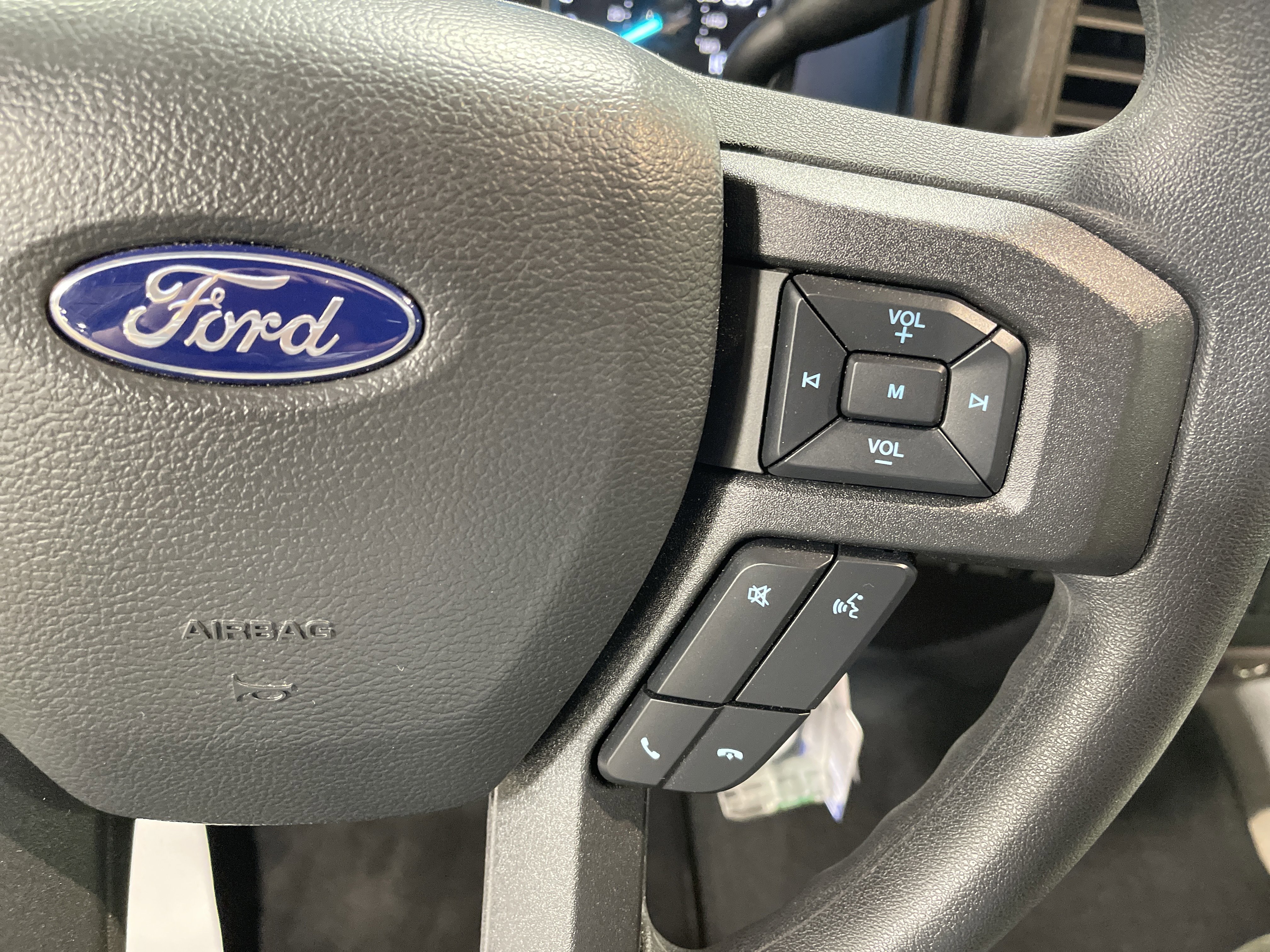 Used 2022 Ford F250 XL w/ STX Appearance Package image 19