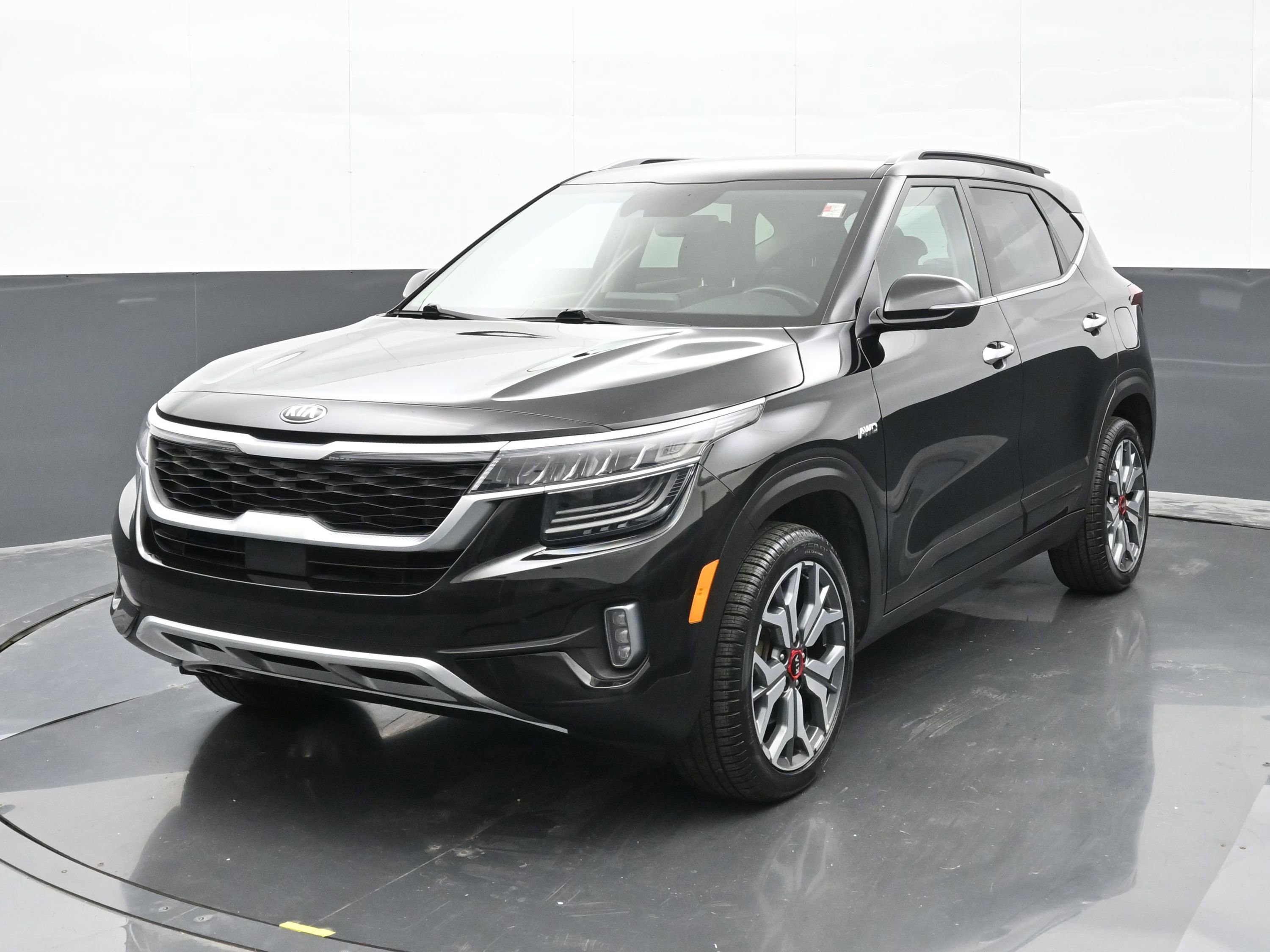 Used 2021 Kia Seltos SX image 4