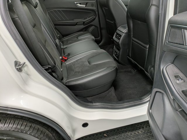 Used 2022 Ford Edge ST w/ Equipment Group 401A image 26