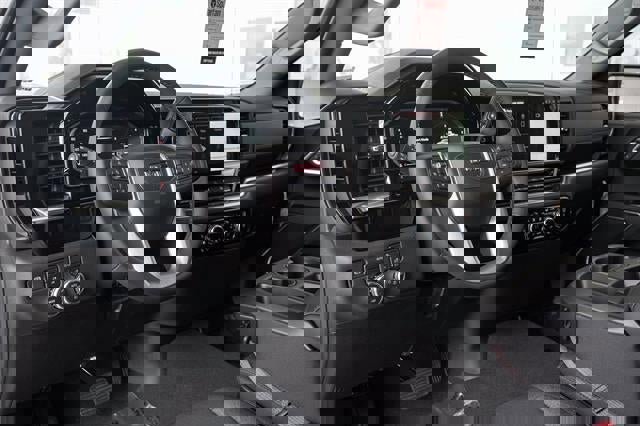 Used 2024 GMC Sierra 1500 Elevation image 13