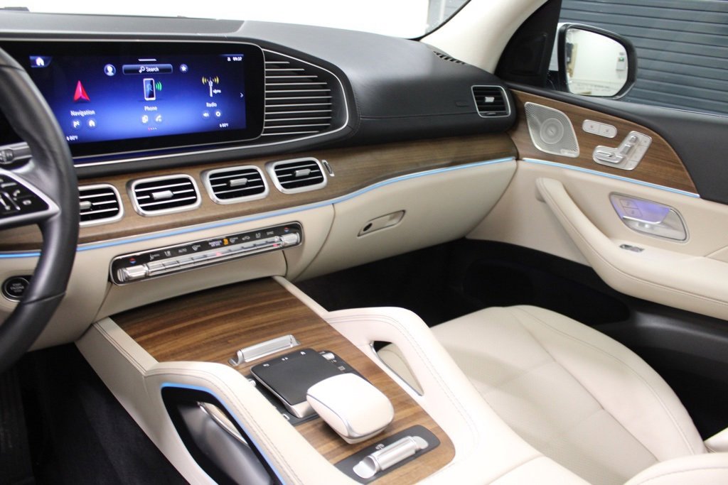 Certified 2025 Mercedes-Benz GLS 450 4MATIC image 24