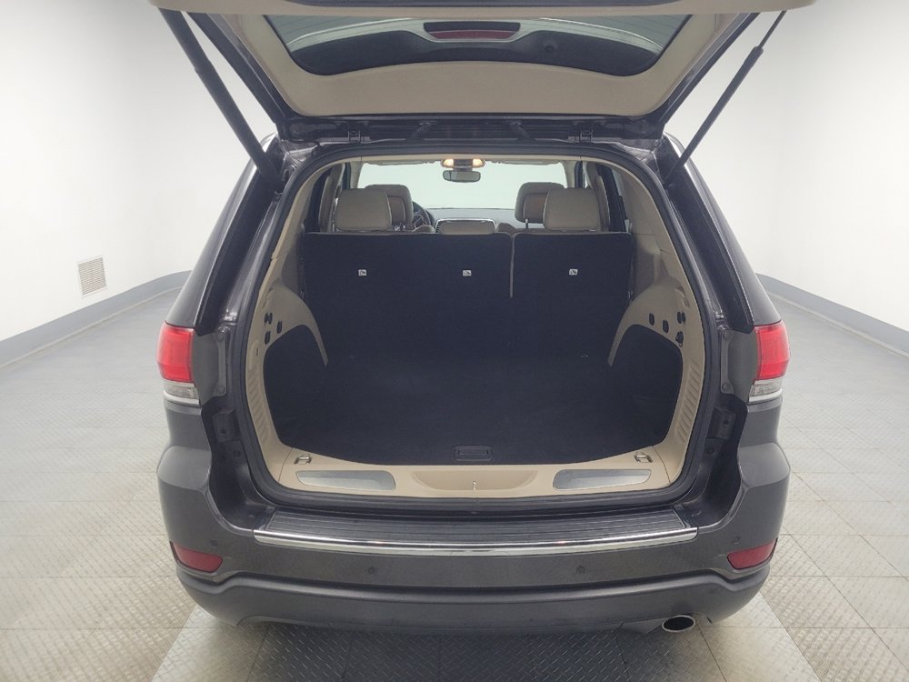 Used 2018 Jeep Grand Cherokee Limited image 29