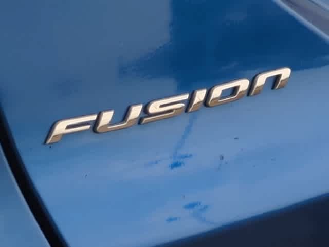 Used 2017 Ford Fusion SE w/ Fusion SE Technology Package AWD/4WD image 13