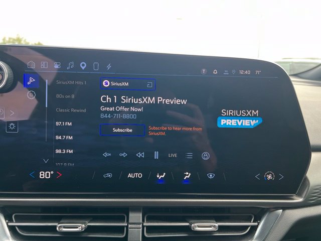 Used 2025 Chevrolet Equinox EV LT FWD image 19