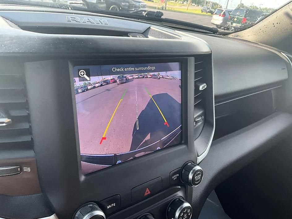 Used 2021 RAM 1500 Big Horn AWD/4WD image 23