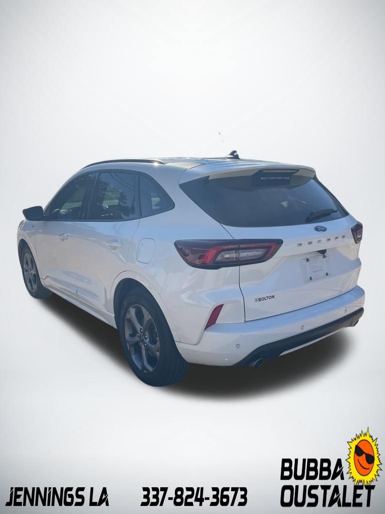 Used 2023 Ford Escape ST-Line w/ Tech Pack #1 image 7