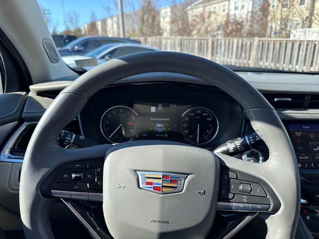 Certified 2024 Cadillac XT6 Premium Luxury image 6