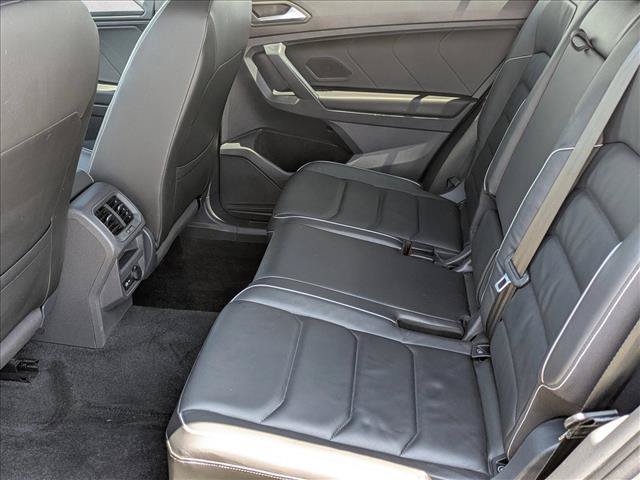 Used 2021 Volkswagen Tiguan SEL Premium R-Line AWD/4WD image 20