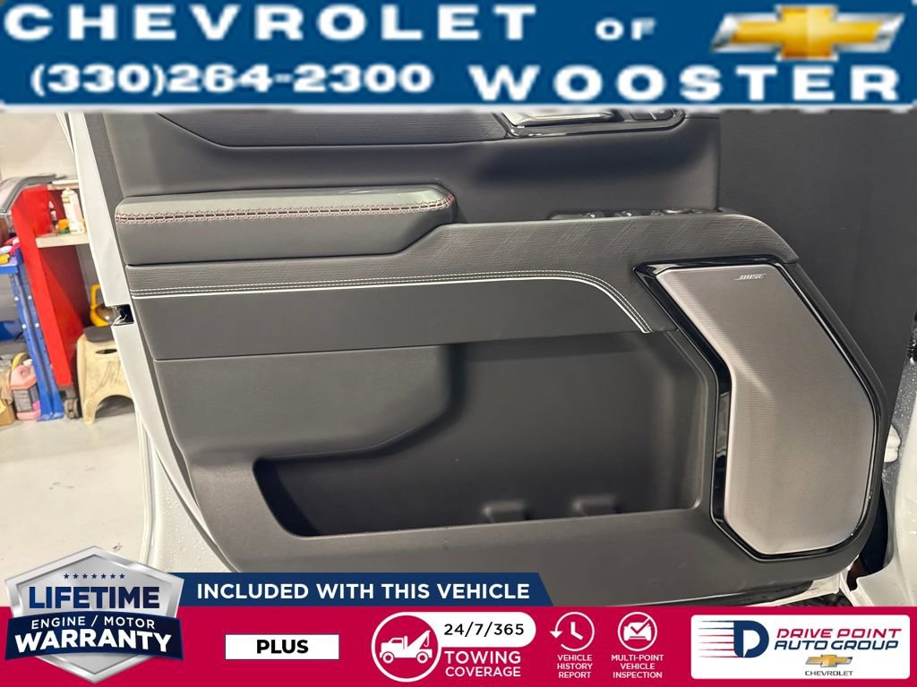 Used 2025 GMC Sierra 2500 AT4X image 10