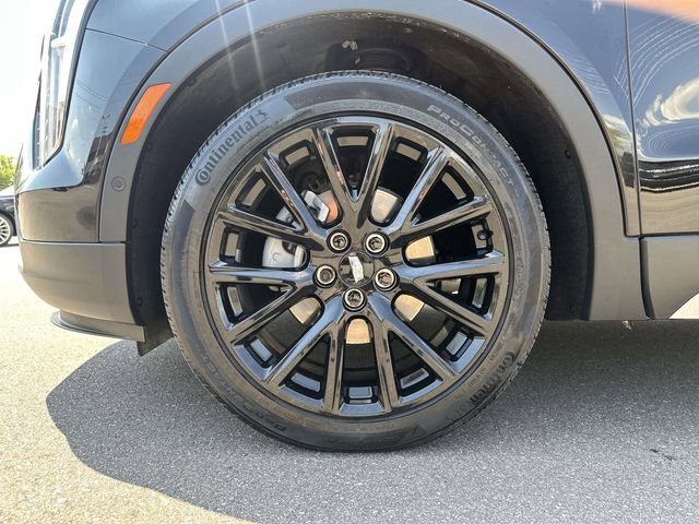 Certified 2023 Cadillac XT4 Premium Luxury w/ Enhanced Visibility Package AWD/4WD image 11