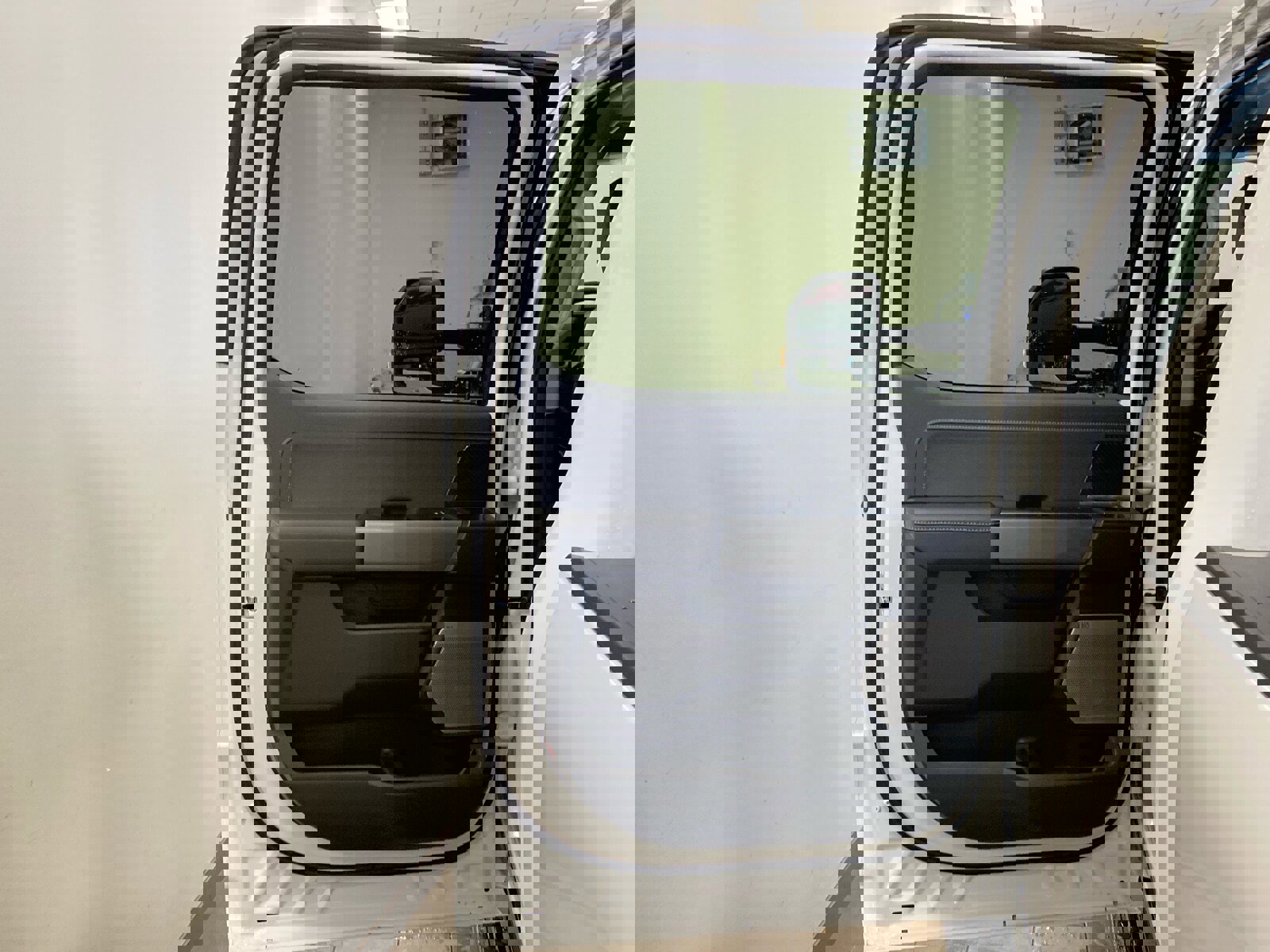 New 2026 Ford F250 Lariat w/ Black Appearance Package image 11