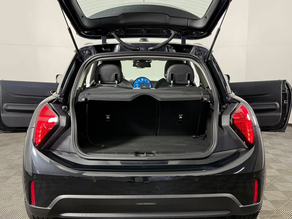 Certified 2025 MINI Cooper S image 23