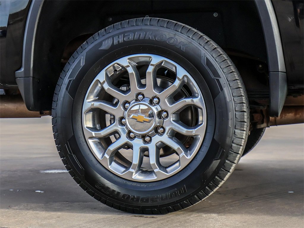 Certified 2025 Chevrolet Silverado 2500 LTZ image 9