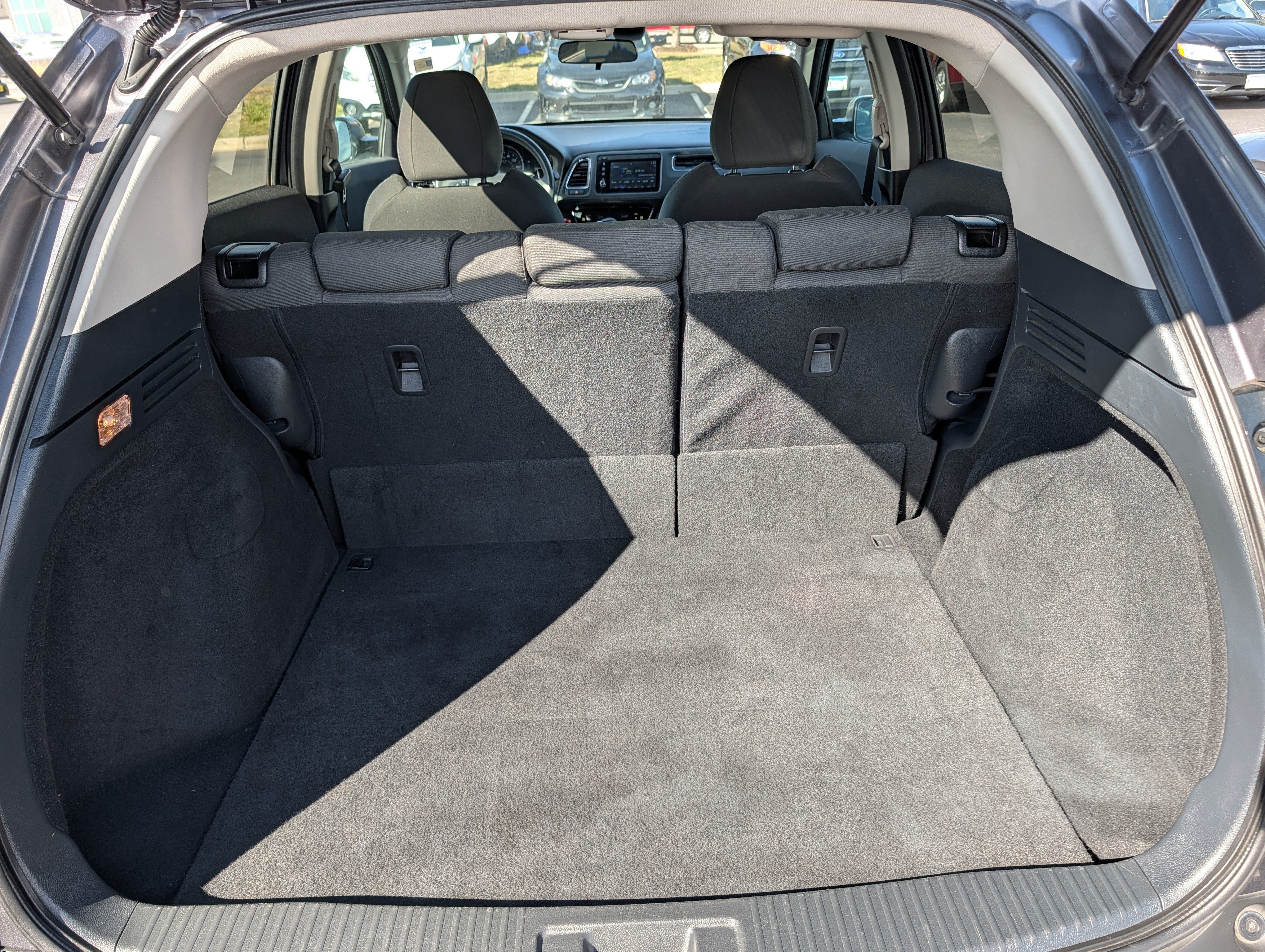 Used 2021 Honda HR-V EX image 18