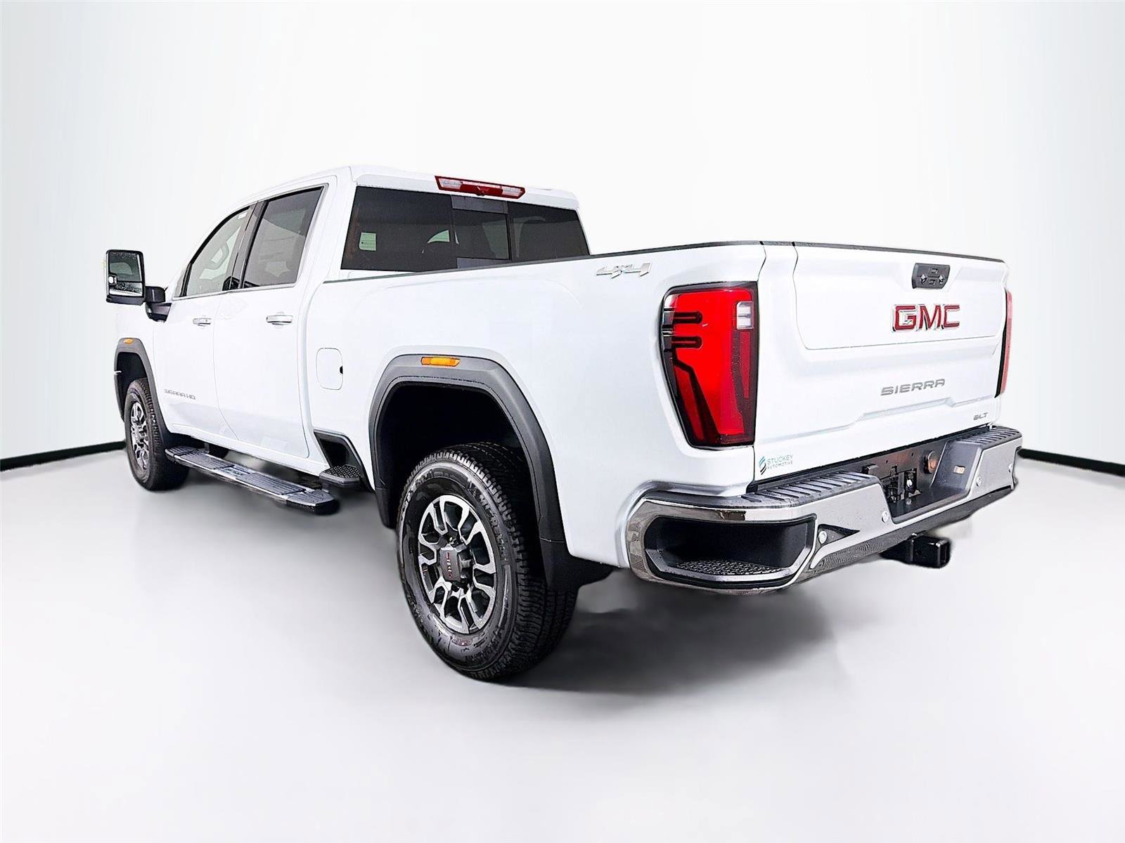 New 2026 GMC Sierra 2500 SLT w/ SLT Premium Package image 5