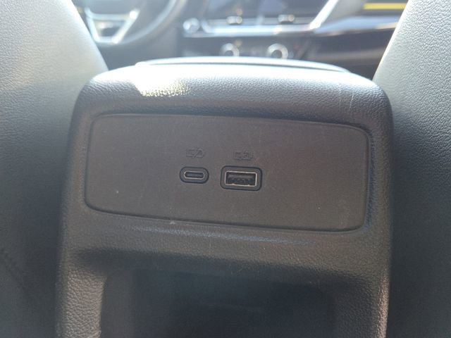 Certified 2024 Chevrolet Trax ACTIV w/ Sunroof Package image 17