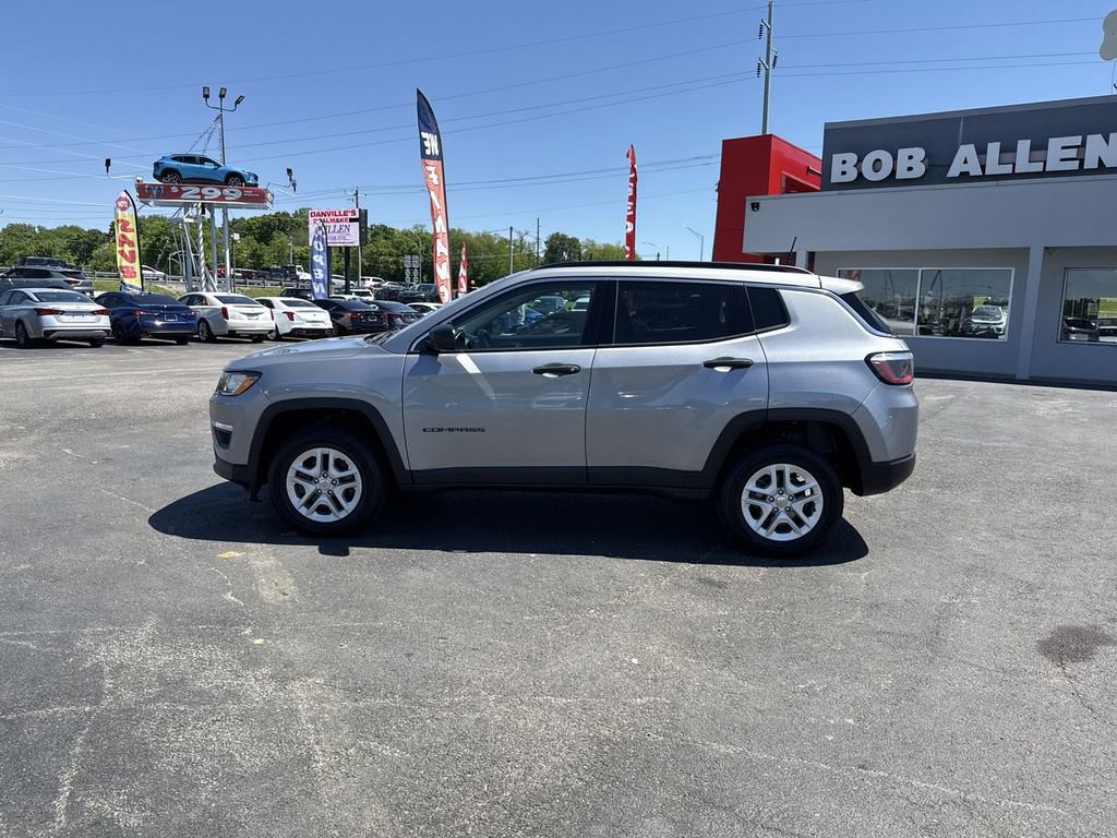Used 2021 Jeep Compass Sport w/ Cold Weather Group AWD/4WD image 11