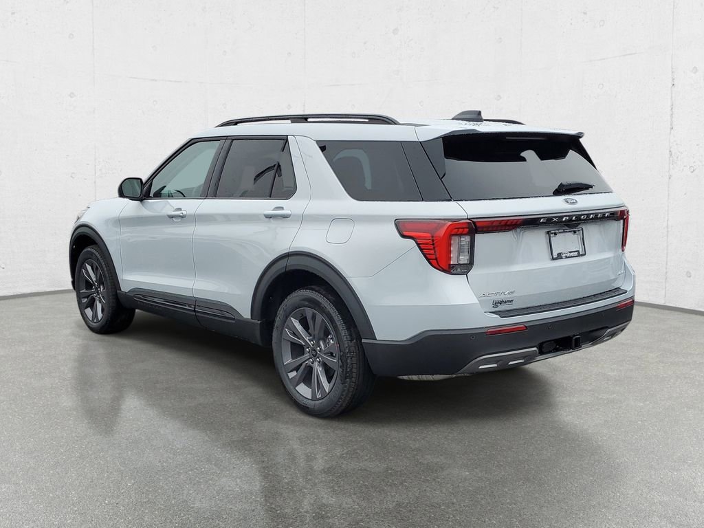 New 2026 Ford Explorer Active image 5