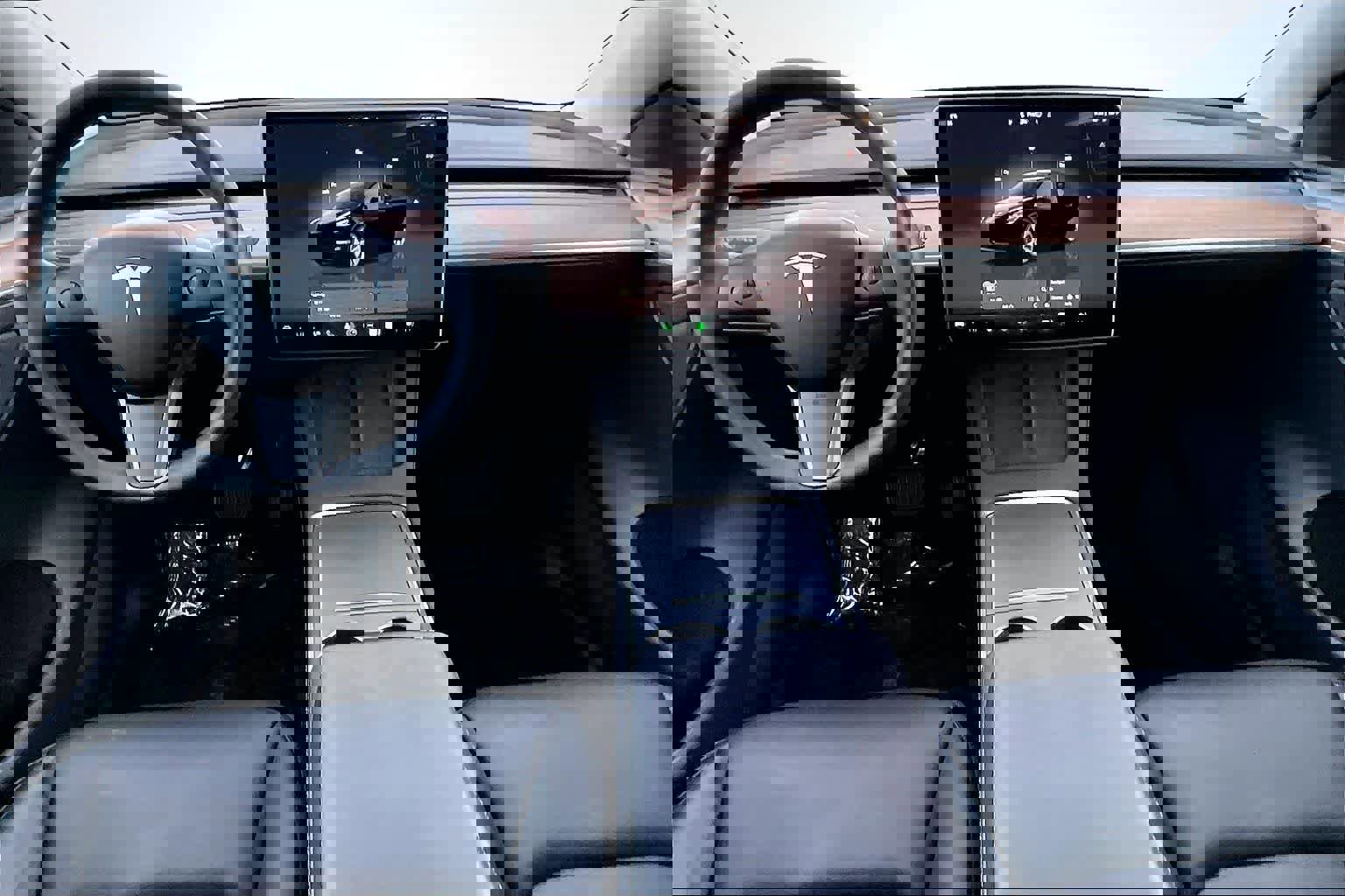 Used 2023 Tesla Model Y Long Range image 10